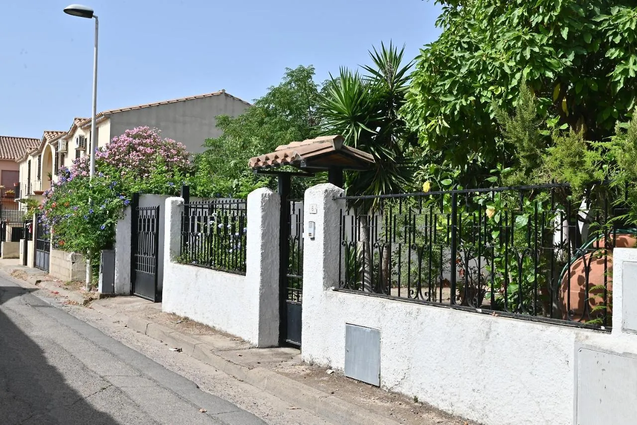 Holiday home Izzhome Coloniale Pula Italy