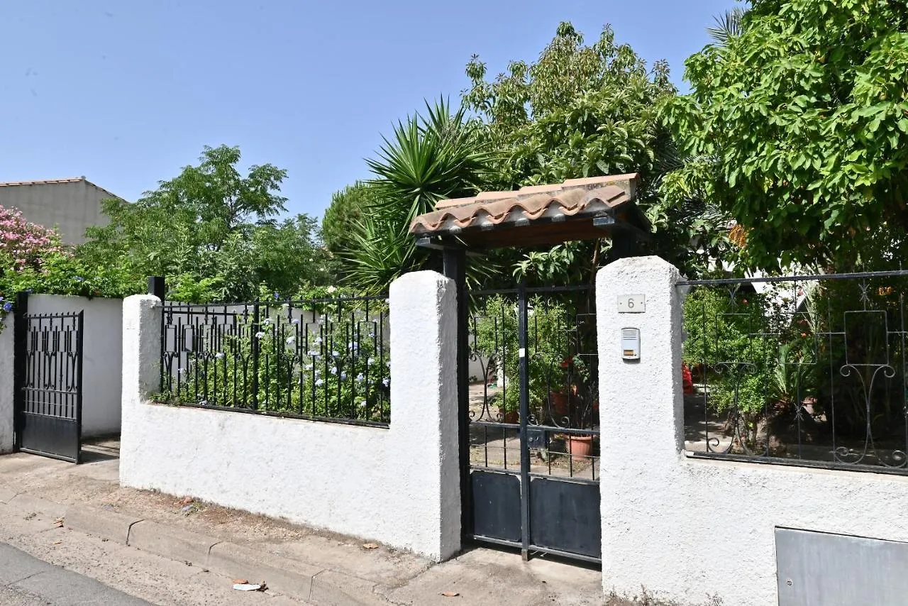Izzhome Coloniale Pula